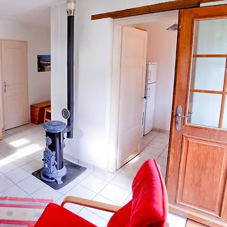 Chateau De Joyeux - Gites Room photo